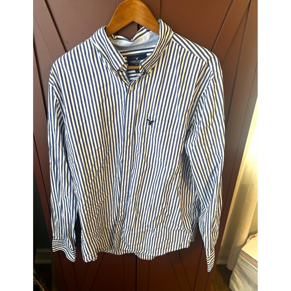American Eagle Outfitters Mens XL Blue White Striped Button Down Shirt Classic
